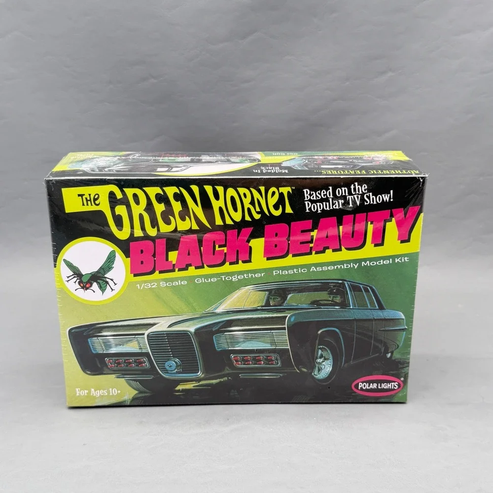 The Green Hornet: BLACK BEAUTY 1/32 Scale Glue-Together Plastic Model Kit Sealed